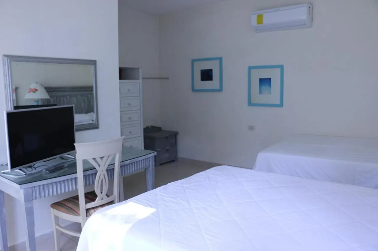 Charming 5-Bed Villa In Cancun 0*,  Mexico